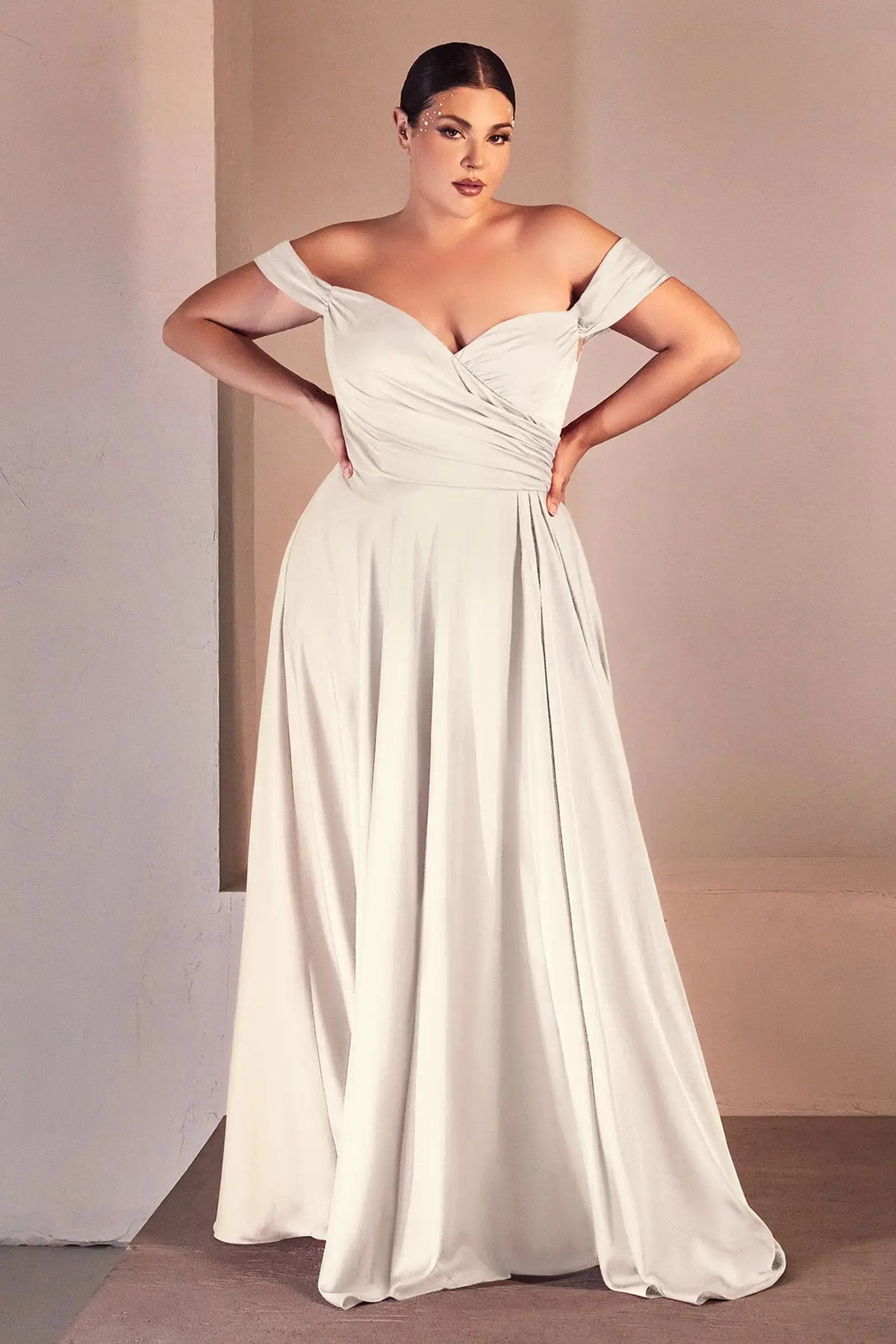 Plus-Size-Wedding-Dresses NORMA REED