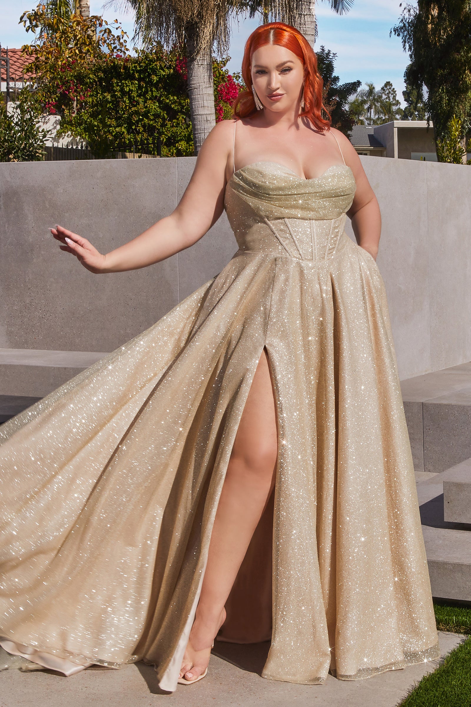 Metallic Fabric Prom Dresses