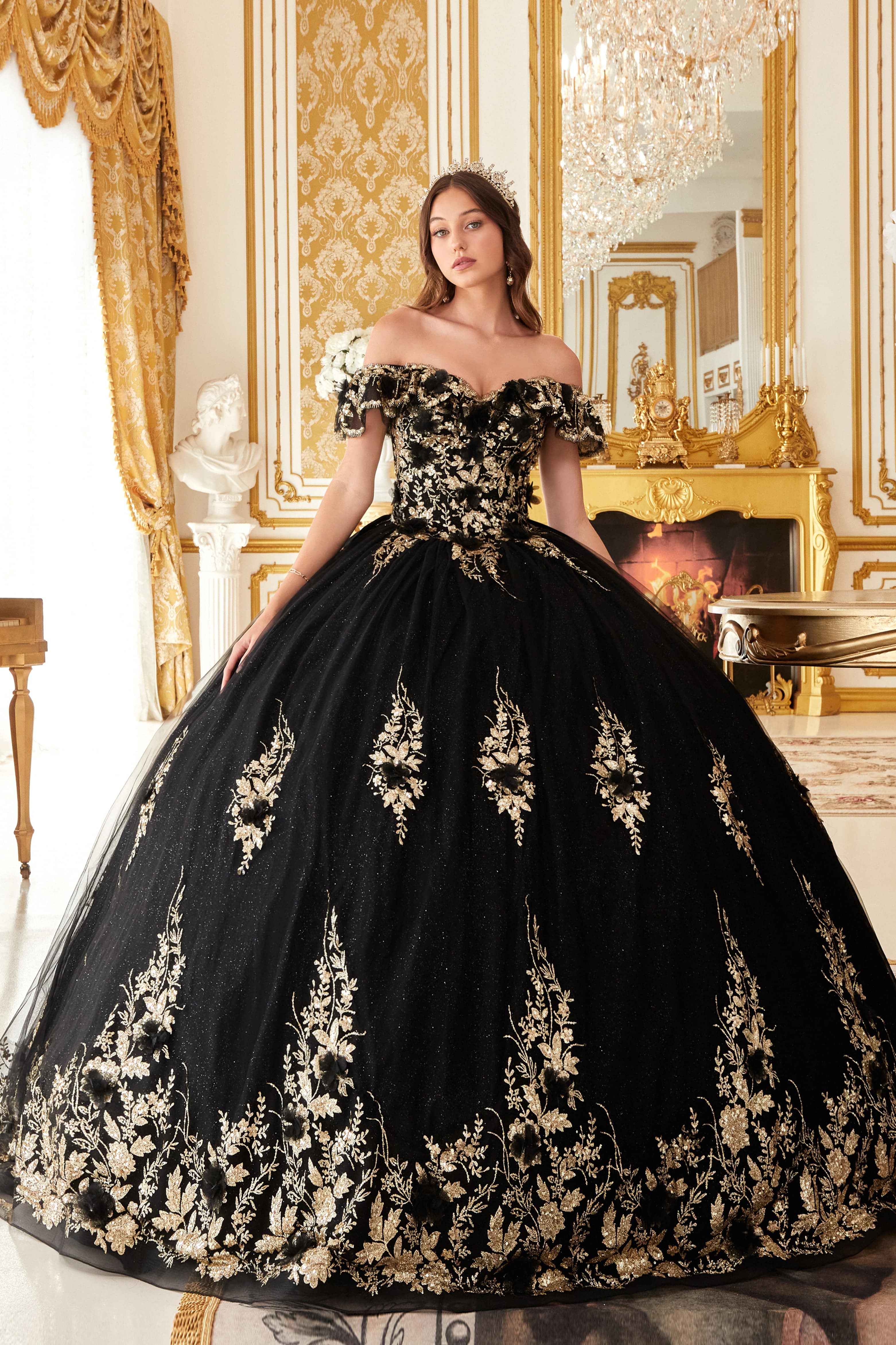 Evening gown black sales and gold