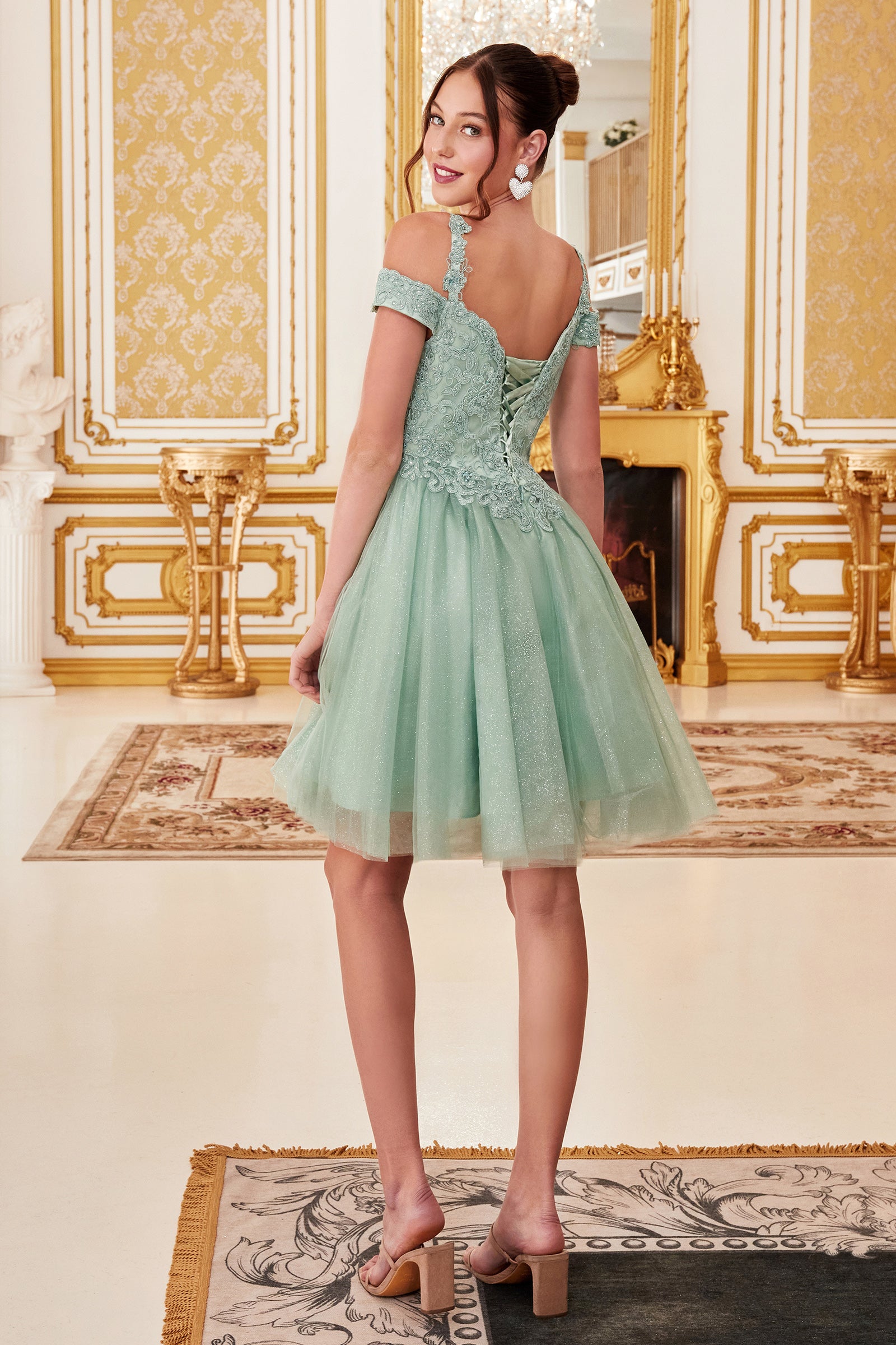 Short formal 2025 dresses canada