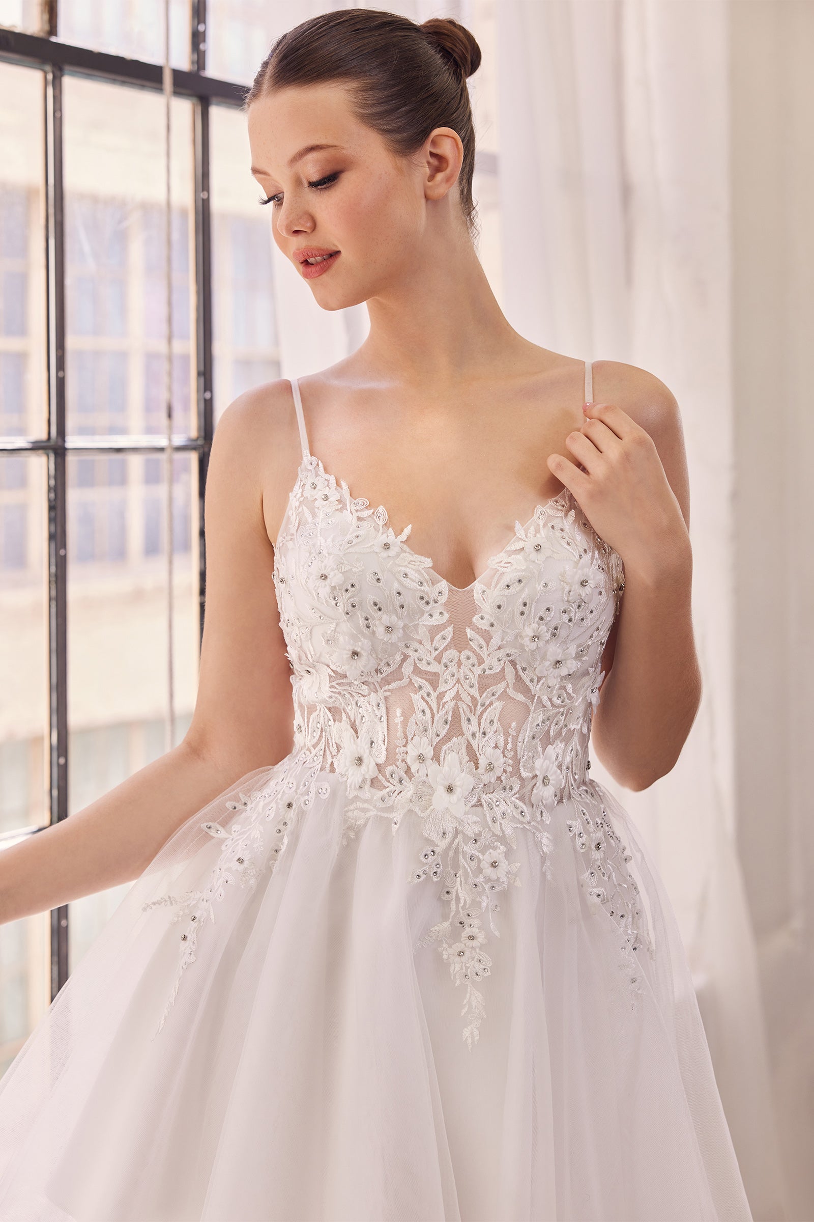 Ladivine SF047 Lace Bodice A Line Layered Tulle Short Dress