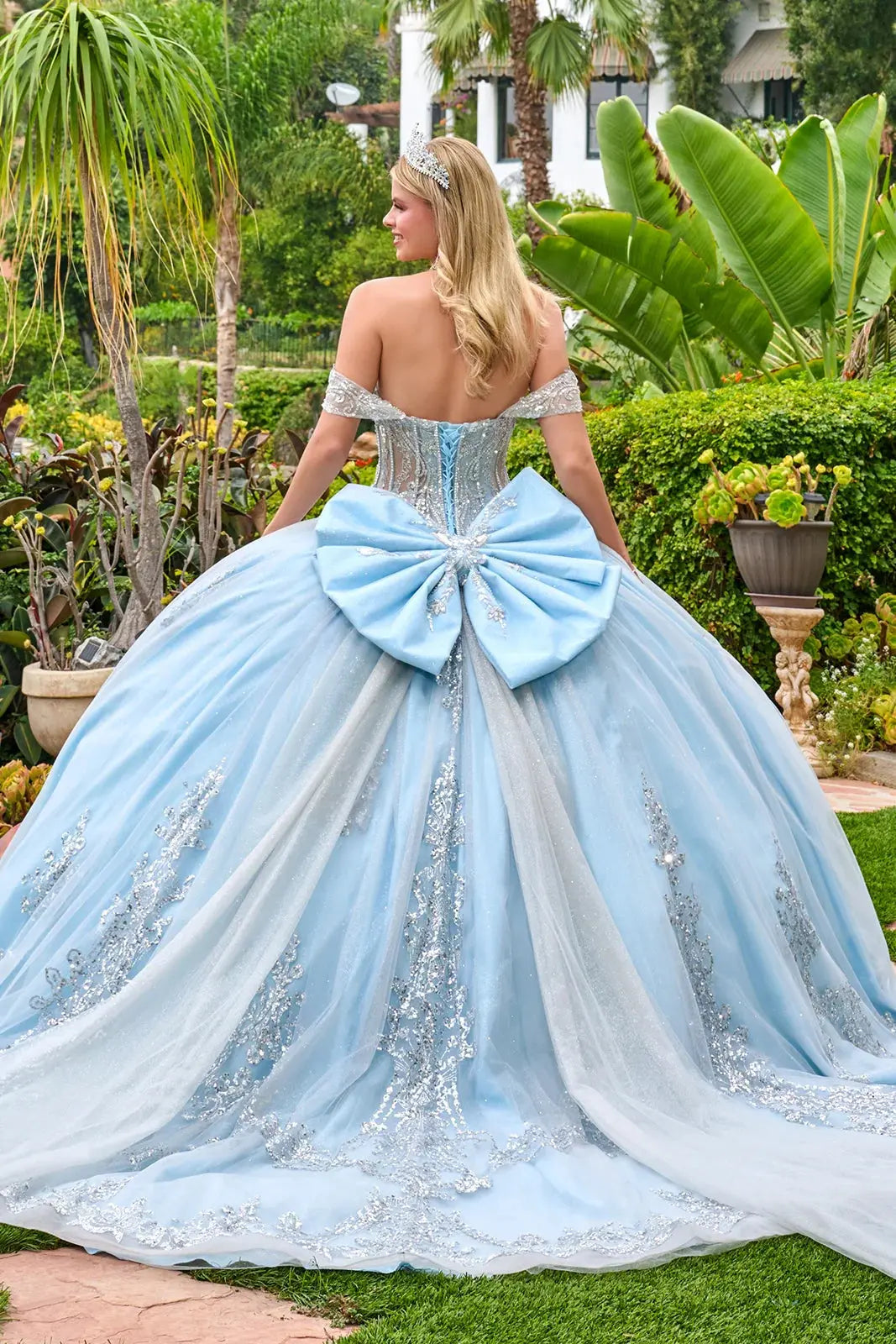 Elizabeth K GL3707 Elizabeth K