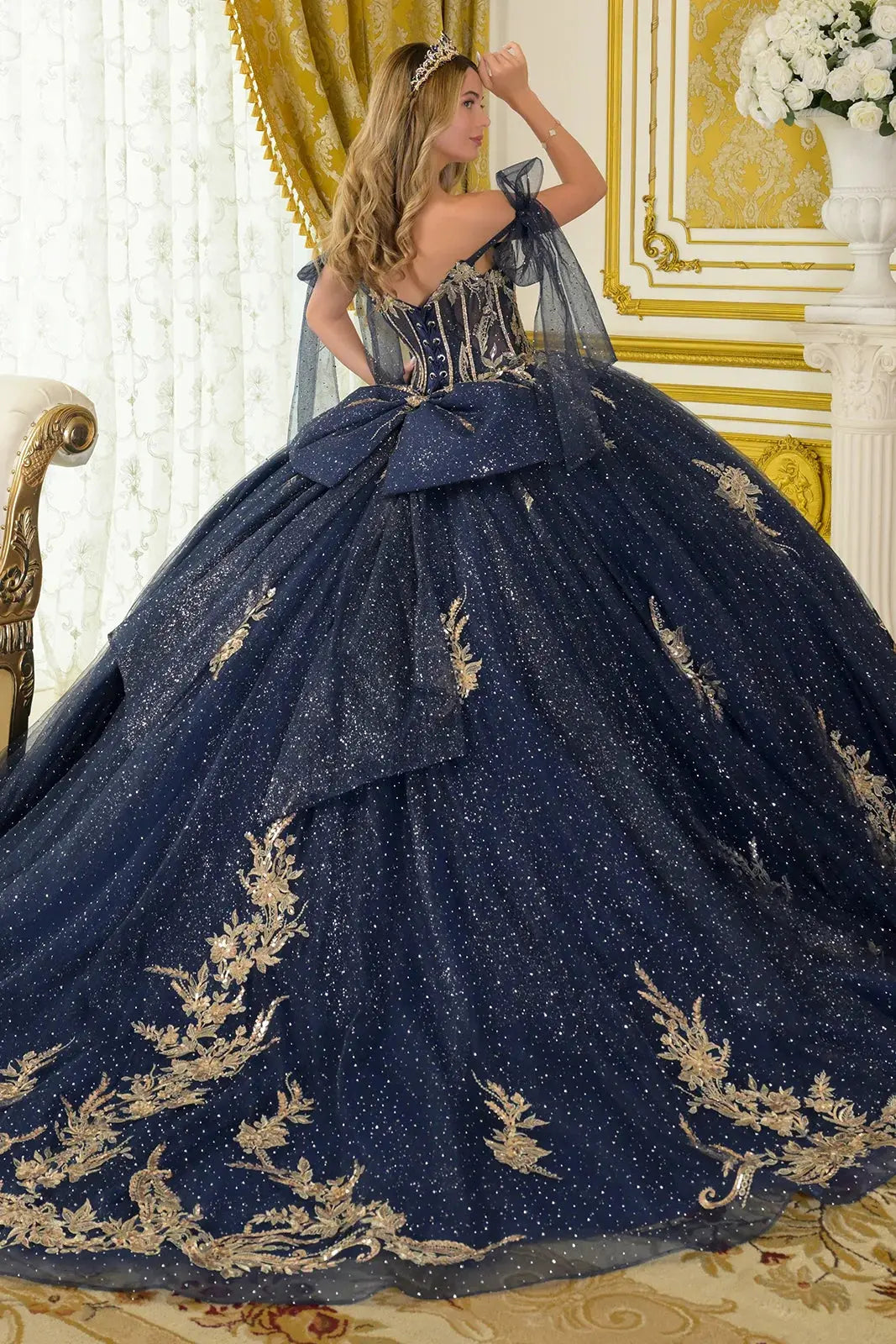 Elizabeth K GL3710 Elizabeth K