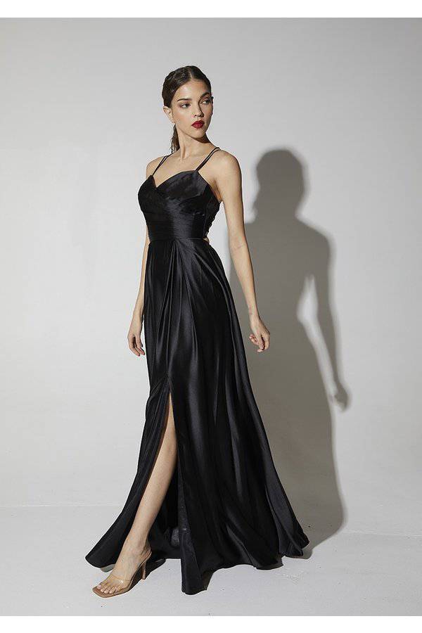 Classic Noir Pleated Crepe Knee Length Dress by Wyshlist