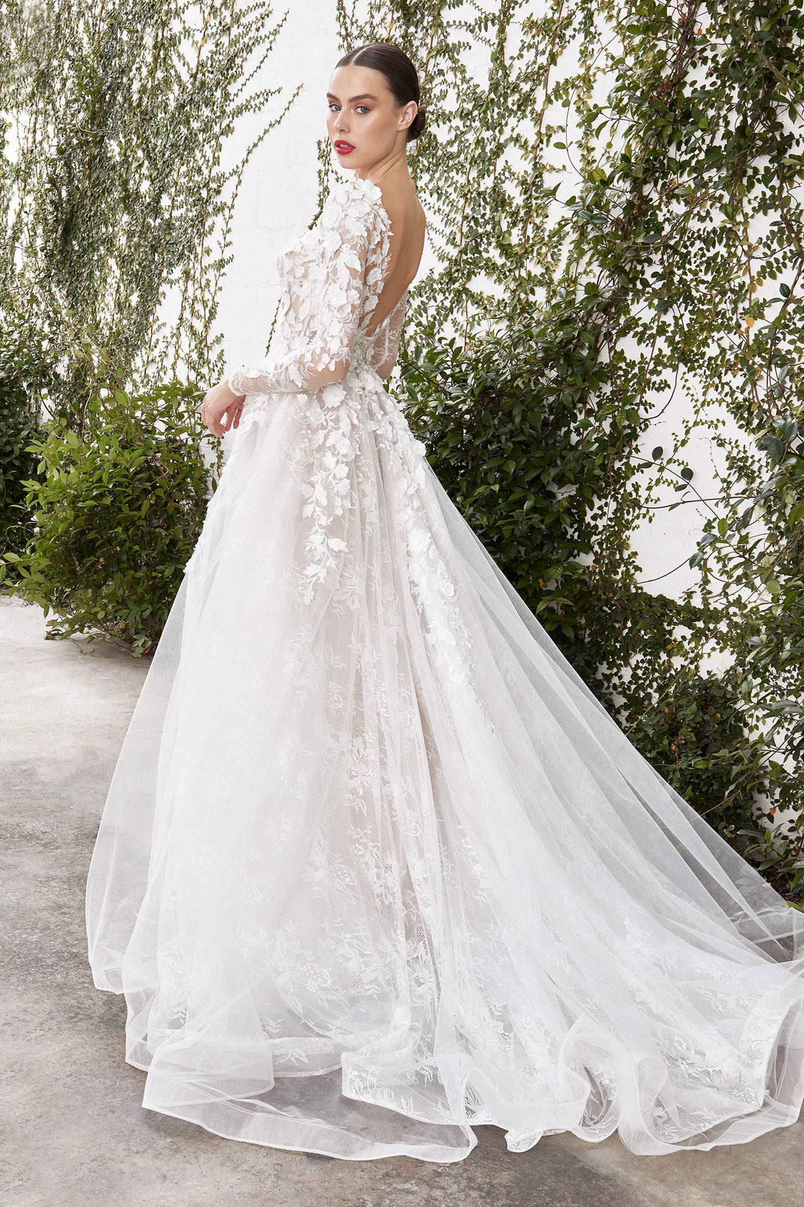 Lace wedding outlet dress train